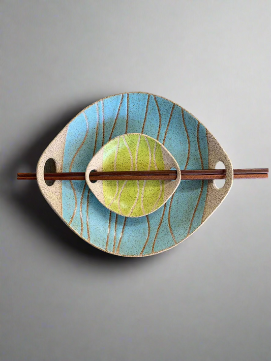 Zak Pottery: Handled Plates