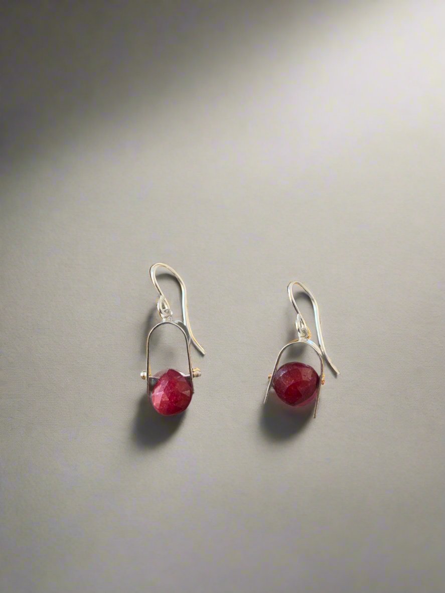 Leigh Roberts' "Trapeze" Earrings