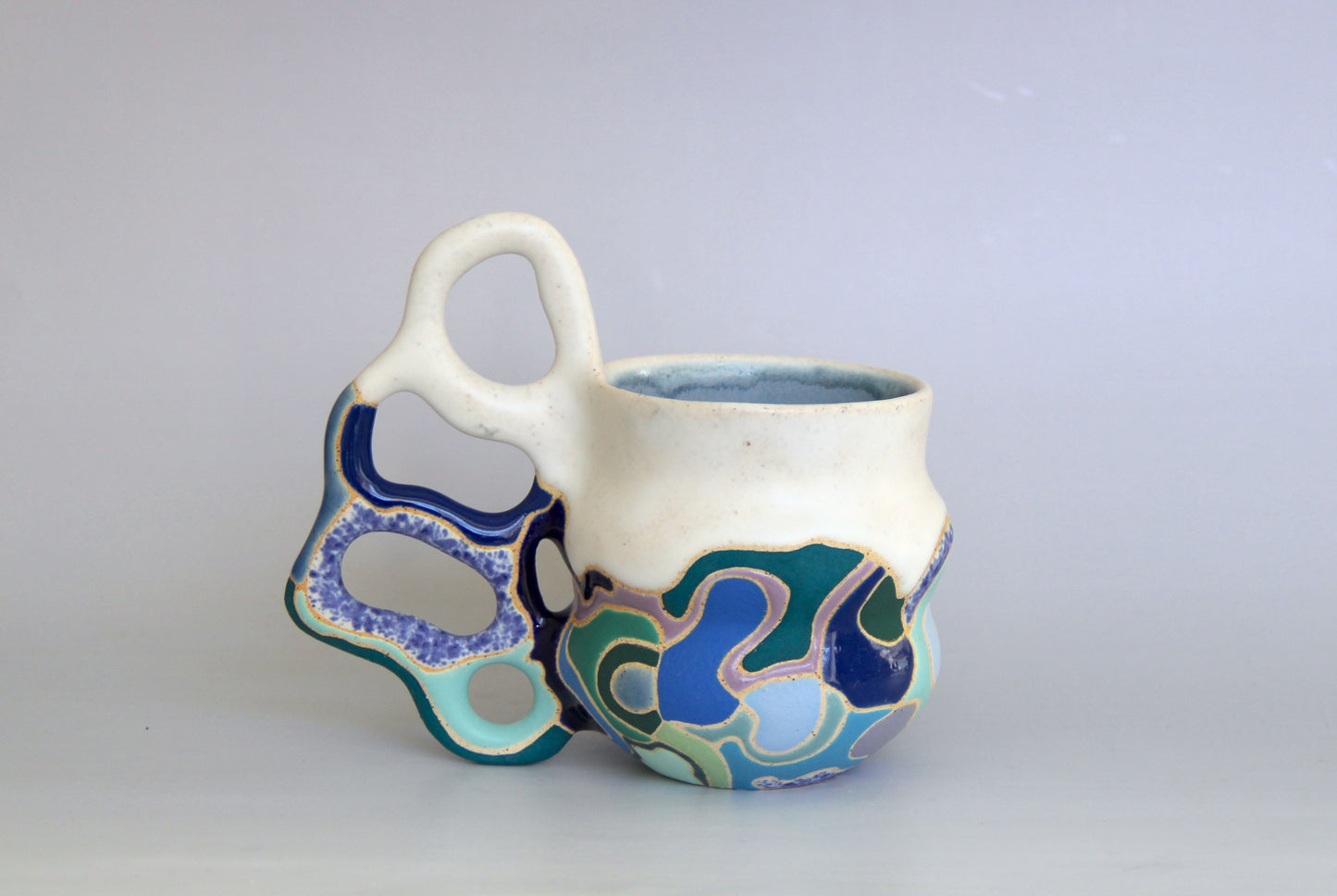 Jessica Thompson-Lee: Four Loop Handle Sculptural Mug
