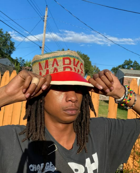 Siegel Design: Burlap Painter's Caps