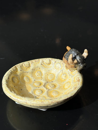 Giessow Pottery: Trays
