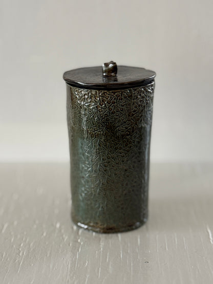 Studio Escargot: Porcelain box