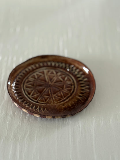 Studio Escargot: Small ceramic plates