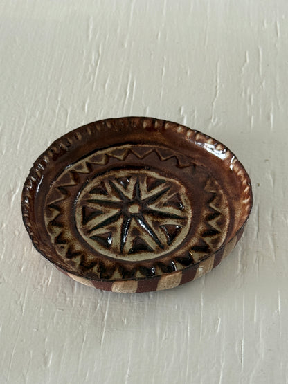 Studio Escargot: Small ceramic plates