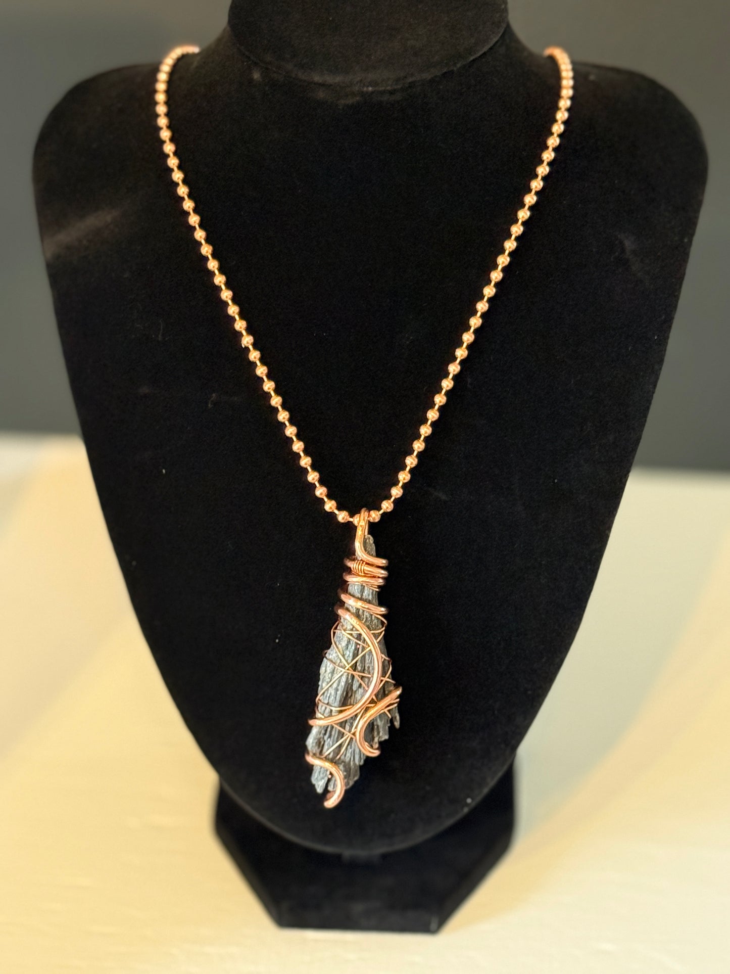 Earth Angel Heals: Copper blue kyanite necklace